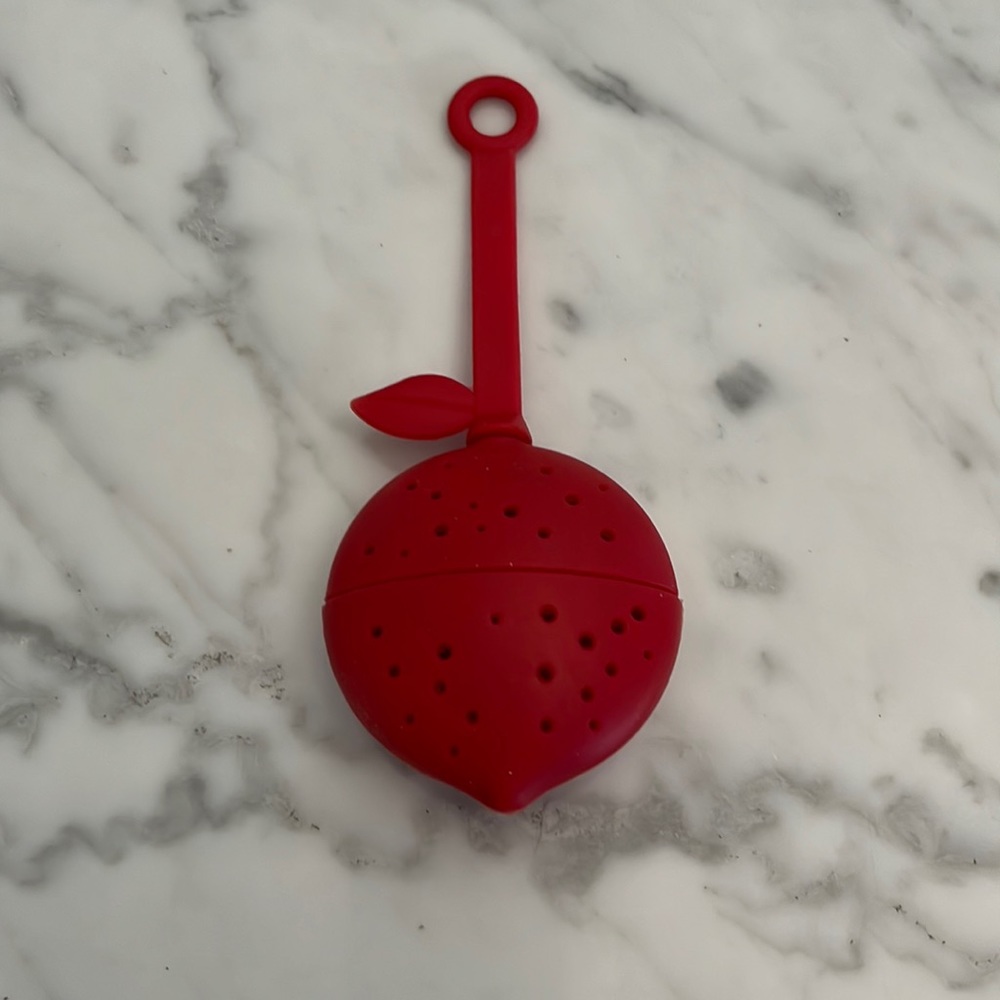 Silicon Strawberry tea strainer